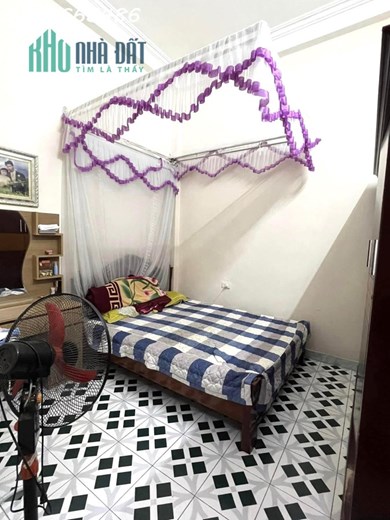 BÁN NHÀ THANH XUÂN - VIEW SIÊU THOÁNG - 50M RA PHỐ - NHÀ DÂN XÂY - 4 TẦNG - 4.6 TỶ