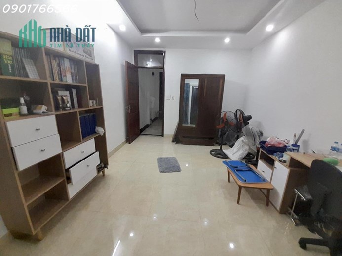 siêu phẩm, Nhà đẹp Phố Nguyễn Chính, Quận Hoàng mai, 57m x 3t, giá 5 tỷ.