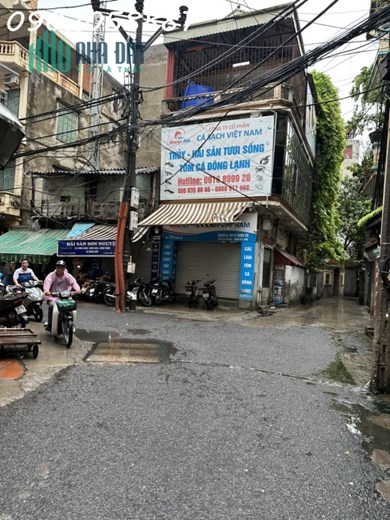 CHÍNH CHỦ CẦN BÁN NHÀ NGUYÊN CĂN LÔ GÓC 3 TẦNG