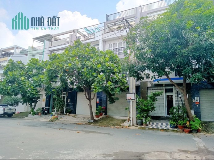 Nhà bán 4 Tầng đường 12m KDC T 30 Xã Bình Hưng - Bình Chánh