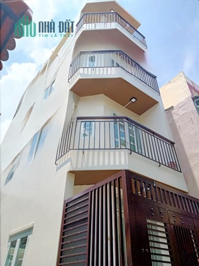 Nhà Thuê căn góc 4 Tầng hẻm 3.5m Hưng Phú P9Q8 - Giá : 12 Triệu