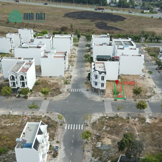 CÒN MỘT LÔ DUY NHẤT NGAY CỔNG VISIP 2A