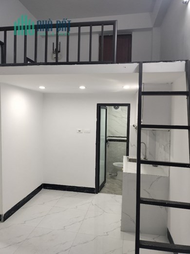 Bán Tòa CCMN Tại triều Khúc 8 tầng 19 phòng doanh thu 840tr/ năm, đang vận hành full phòng.Lh e Long