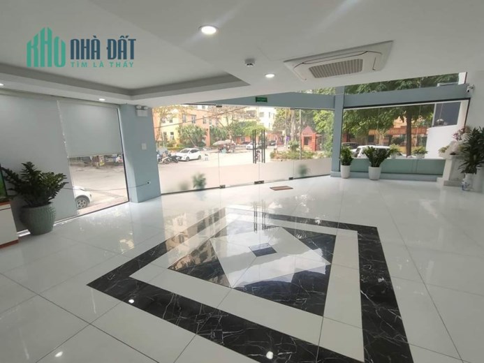 KIẾM ĐÂU RA!!! Siêu phẩm Lô góc Nguyễn Cơ Thạch, 158m2  9 Tầng, Chỉ 75 Tỷ