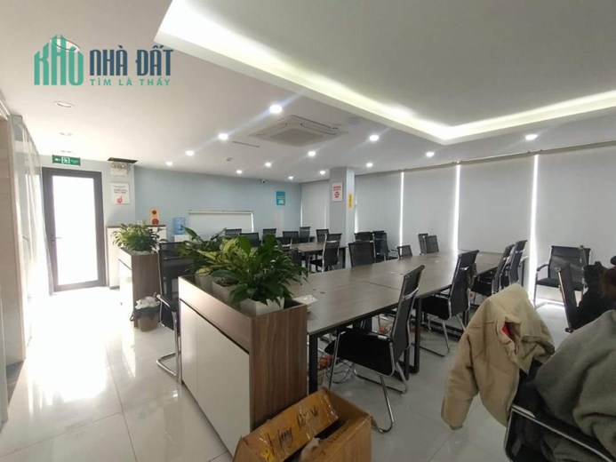 KIẾM ĐÂU RA!!! Siêu phẩm Lô góc Nguyễn Cơ Thạch, 158m2  9 Tầng, Chỉ 75 Tỷ
