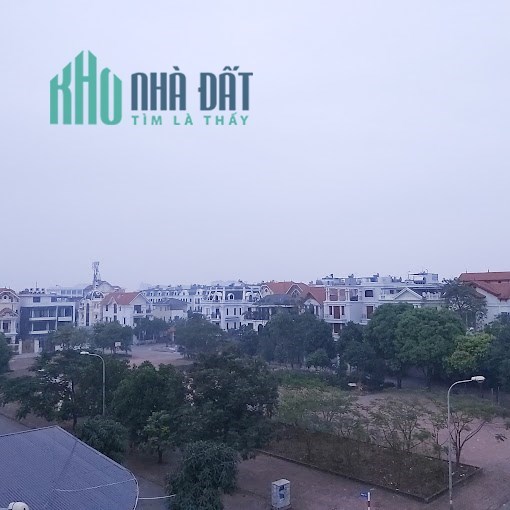 Bán siêu biệt thư đẳng cấp nhất Trâu Quỳ 100% gỗ quý 260m2 Kinh doanh Vip.0982852808