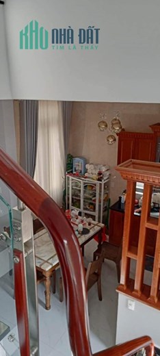 Hot Hot....Bán gấp nhà Mặt tiền kinh doanh đường Phước Thành, Đà Lạt giá chỉ 9 tỷ