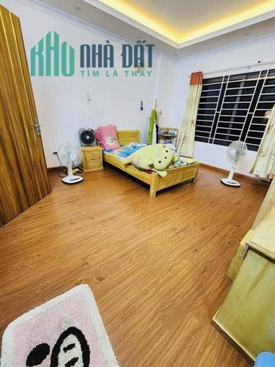 Ơ KÌA!!! VIP khu Phạm Văn Đồng, 30m2  5 Tầng, Nhỉnh 4 Tỷ