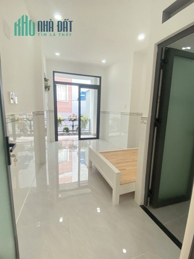 Nhà mới 2 tầng Âu Dương Lân Phường 3 Quận 8 - 4 tỷ5