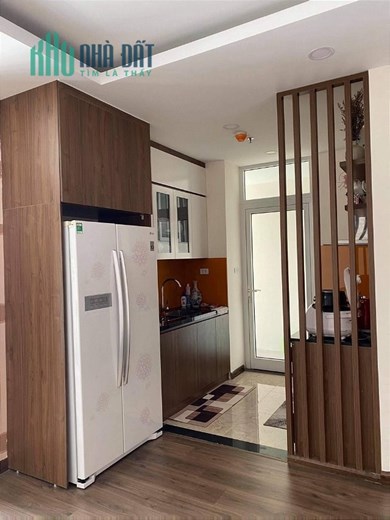 Bán chung cư Nam Trung Yên, Cầu Giấy, 66m2, 2 ngủ, vị trí đắc địa, về ở ngay.