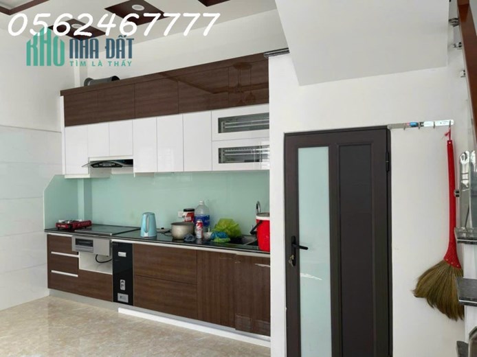 Bán nhà lô góc 4 tầng x 43 m2 Lạch Tray, Vũ Trọng  Khánh giá 3.6 tỷ
