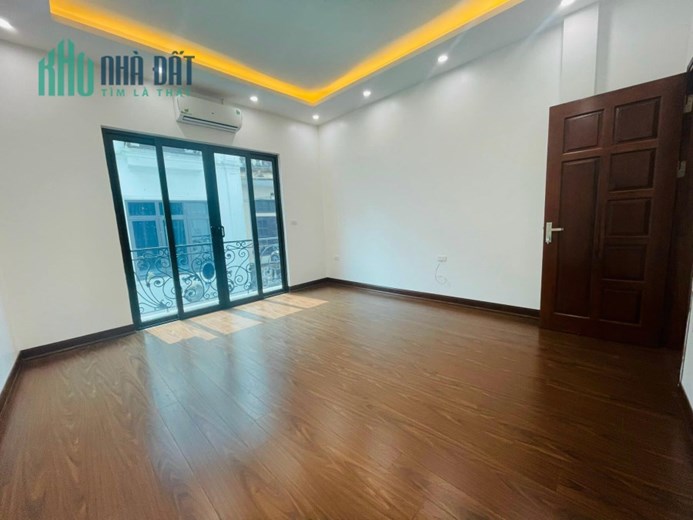 Bán nhà đẹp ngõ 145 Quan Nhân ngõ nông, gần ô tô, dt 52m2 nhỉnh 6 tỷ
