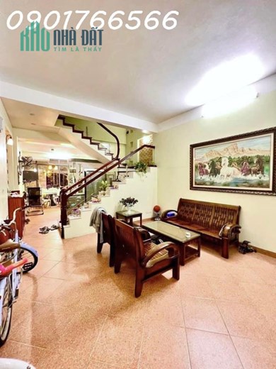 Chính chủ gửi bán nhà Phân lô, Phố Trương Định, 65m x 4T, Giá hơn 10 tỷ.