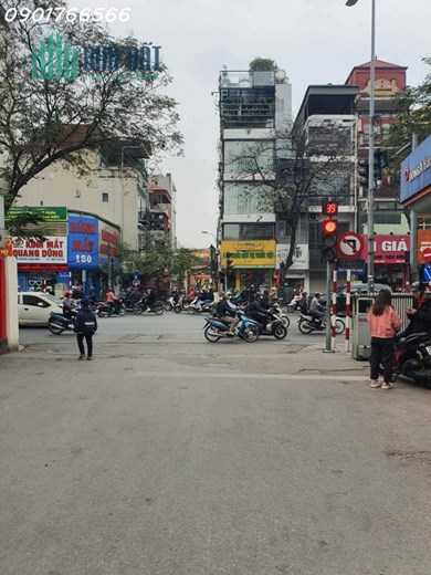 Siêu Phân Lô Vip Quận Đống Đa, Phố Nguyễn Lương Bằng, 95m x 5T, giá hơn 20 tỷ.