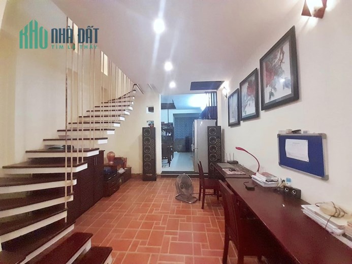 BÁN NHÀ MẶT ĐƯỜNG NGUYỄN CHÍNH, 88M2 GIÁ CHỈ 7.4 TỶ (có thương lượng).