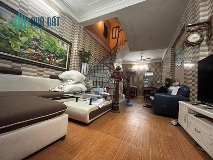 BÁN NHÀ ĐẸP THỤY PHƯƠNG - QUẬN BẮC TỪ LIÊM , LÔ GÓC ,3 MẶT THOÁNG -DT 40m2 -, GIÁ HƠN 4 TỶ