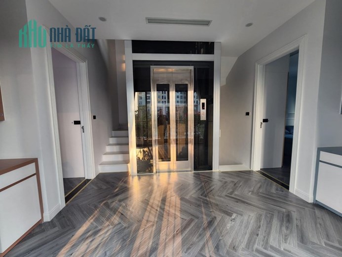 Liền kề Văn Phú Hà Đông, thang máy giá 26tr