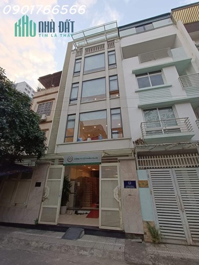 Chủ Gửi Bán Nhà Phân Lô Vip, Phố NGUYỄN LƯƠNG BẰNG, Quận Đống Đa, 103m x 5T, Giá hơn 20 tỷ.
