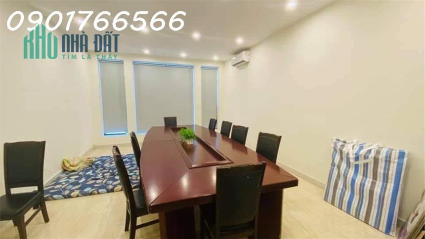 Chủ Gửi Bán Nhà Phân Lô Vip, Phố NGUYỄN LƯƠNG BẰNG, Quận Đống Đa, 103m x 5T, Giá hơn 20 tỷ.