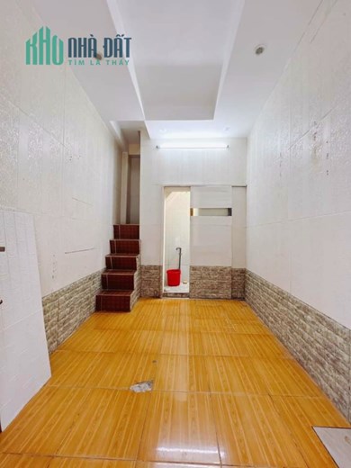 Quá Rẻ nhà 4 tầng DTSD36m2 Trần Hưng Đạo p.Phạm Ngũ Lão Quận 1 chỉ 1.65 tỷ