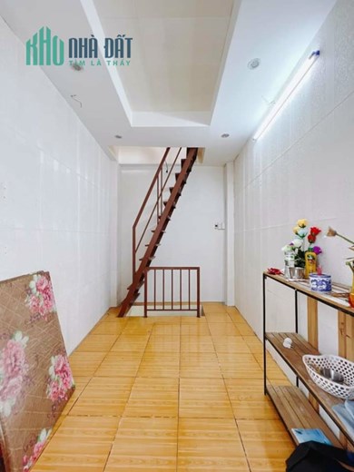 Quá Rẻ nhà 4 tầng DTSD36m2 Trần Hưng Đạo p.Phạm Ngũ Lão Quận 1 chỉ 1.65 tỷ