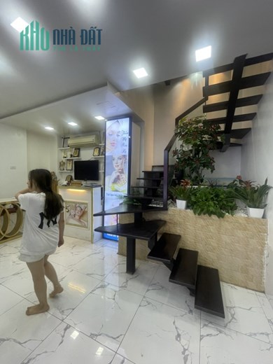 Bán Nhà Hiếm Căn Góc 2 Mặt Thoáng Ngõ Hàn Thuyên 8.6 tỷ, 45mx4T, KD tốt
