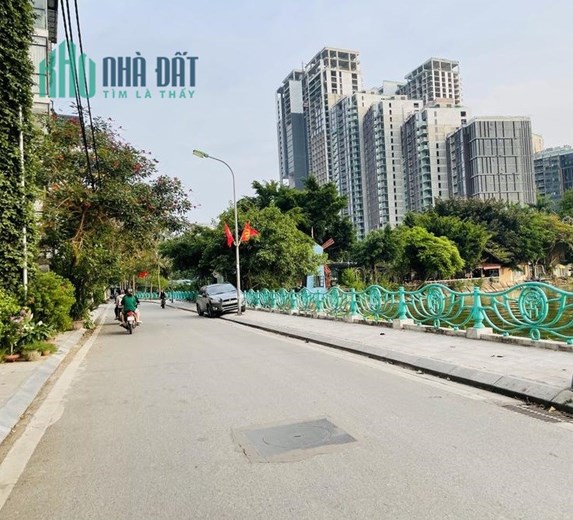 Mặt phố quận Tây Hồ, 98m2, 6 tầng, rộng 4.4m, view hồ, quy hoạch rõ ràng, 23  tỷ