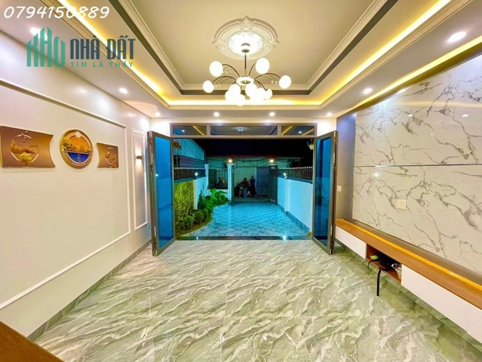 Nhà Độc Lập - Phủ Thượng Đoạn . Chỉ 2,6 tỷ