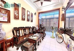 Bán nhà phố Lãng Yên, HBT, 36m, 4PN, ô tô đỗ cửa, KD 6.2 tỷ. LH: 0366051369