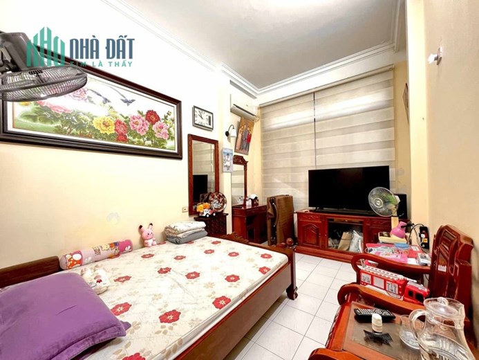 Bán nhà phố Lãng Yên, HBT, 36m, 4PN, ô tô đỗ cửa, KD 6.2 tỷ. LH: 0366051369