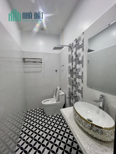 Bán nhà xây mới tinh độc lập 4 tầng ngõ 229 Miếu Hai Xã, diện tích 60m GIÁ 2.75 tỉ