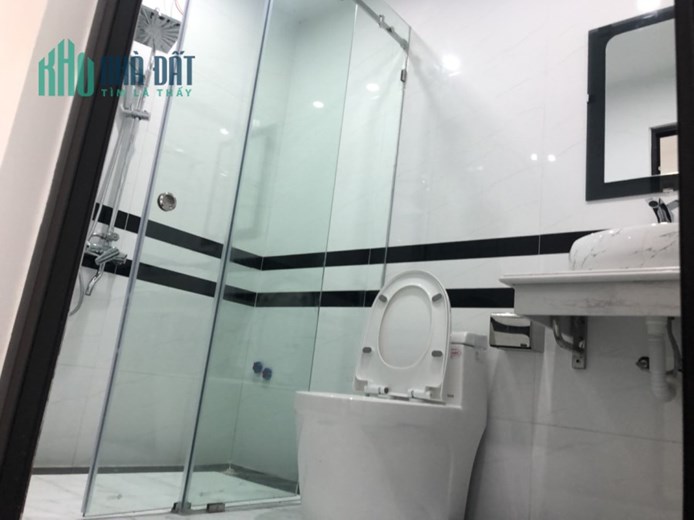 Bán nhà ngõ 169 Đông Khê, diện tích 45m 4 tầng mới tinh độc lập, GIÁ 3.1 tỉ
