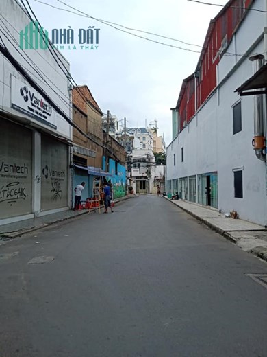 NHÀ 1 TRỆT 3 LẦU NỞ HẬU NHẸ -ÂU DƯƠNG LÂN TRUNG TÂM QUẬN 8- XE HƠI CÁCH NHÀ HƠN 10M-NHỈNH 4 TỶ