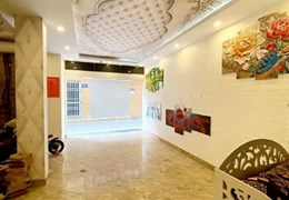 BÁN NHÀ ,HOÀNG ĐẠO THÀNH 4T ,72M , MT6M OTO 7C VÀO NHÀ ,NGÕ THÔNG Ở KINH DOANH , KHÔNG TÌM ĐƯỢC CĂN
