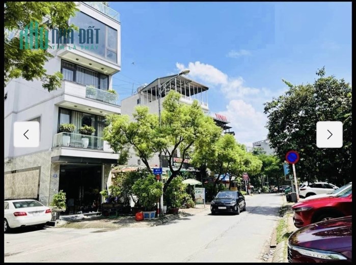 BÁN NHÀ MẶT HỒ BA MẪU - Ô TÔ DỪNG ĐỖ - VỈA HÈ RỘNG - KINH DOANH ĐA DẠNG NGÀY ĐÊM. DIỆN TÍCH 240m2 x