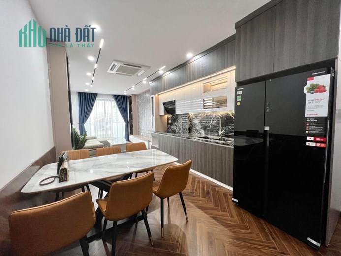 Liền kề Nguyễn Văn Cừ-Long Biên, 45m x 6tầng, thang máy, gara, kinh doanh