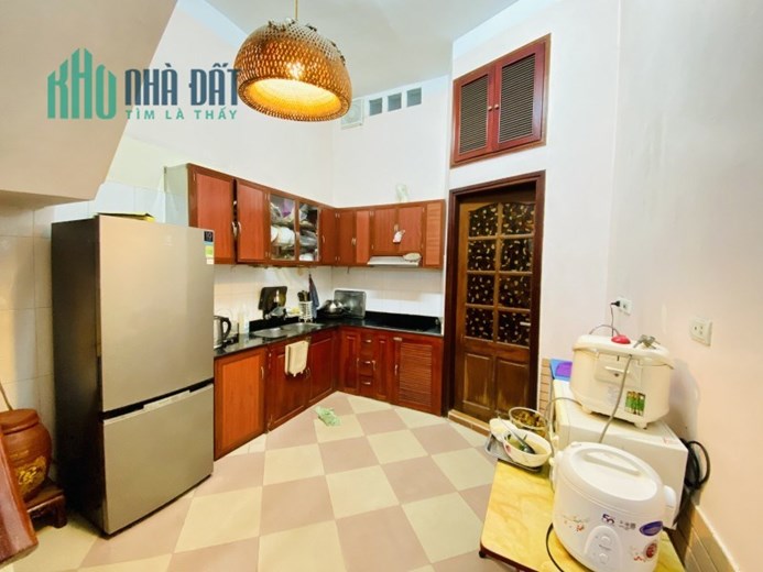 Bán nhà riêng Nguyễn Xiển Thanh Xuân 40m ngõ thông, 2 mặt thoáng ô tô 7 chỗ vào nhà nhỉnh 5 tỷ lh