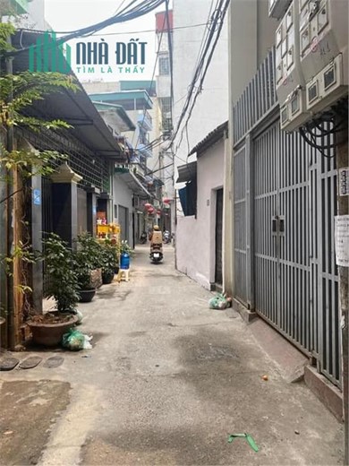 CỰC HIẾM-SIÊU PHẨM PHỐ XUÂN LA-GẦN PHỐ-Ô TÔ-GIÁ ĐẦU TƯ-46M2-CHỈ 5,8 TỶ