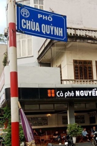 Bán nhà mặt phố Chùa Quỳnh, kinh doanh, 6.8m mặt tiền. LH: Địa Thủy Sư Trần Thọ 0906299843