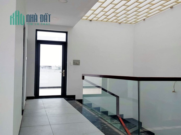 NHÀ ĐẸP, NỘI THẤT SANG TRỌNG - HXH AN PHÚ ĐÔNG QUẬN 12, 92M2, 4 TẦNG BTCT, VÀO Ở NGAY CHỈ HƠN 6 TỶ.