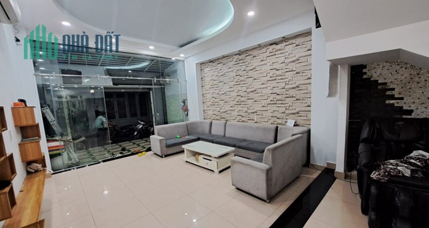 Bán nhà Tân Thới Nhất 1, Tân Thới Nhất, Q12, 80m2, 3 tầng, nội thất cao cấp.