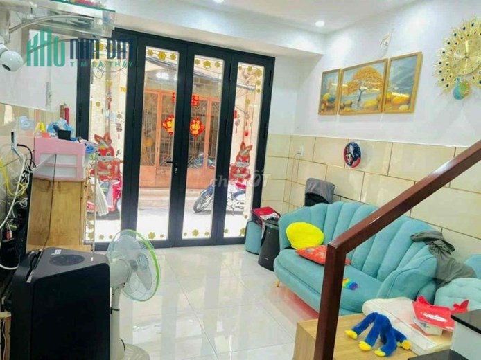 Hàng tốt trên thị trường cùng khu vực * Lý Thái Tổ P9 , Quận 10