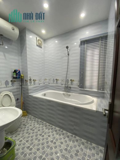 BÁN GẤP NHÀ HỒ TÙNG MẬU CẦU GIẤY, DÂN XÂY, 10M RA PHỐ, ÔTÔ, 55M2 CHỈ HƠN 7TỶ