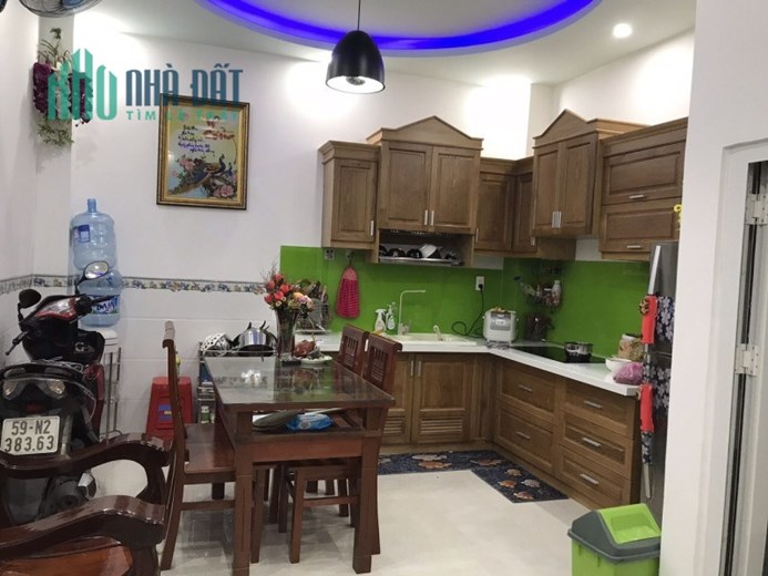 Bán nhà đường T8, Tân Phú 41m2 3T 3 PN, nhà mới ở ngay giá chỉ 5 tỷ