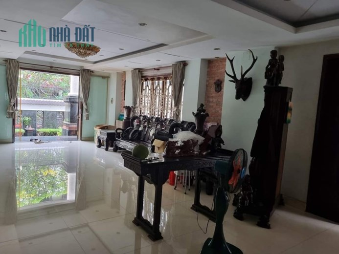 🍎BÁN  BIỆT THỰ ĐẲNG CẤP GIỚI THƯỢNG LƯU KHU TÊN LỬA - BÌNH TÂN - 250m2 - 28 tỷ - ĐẸP MIỄN BÀN