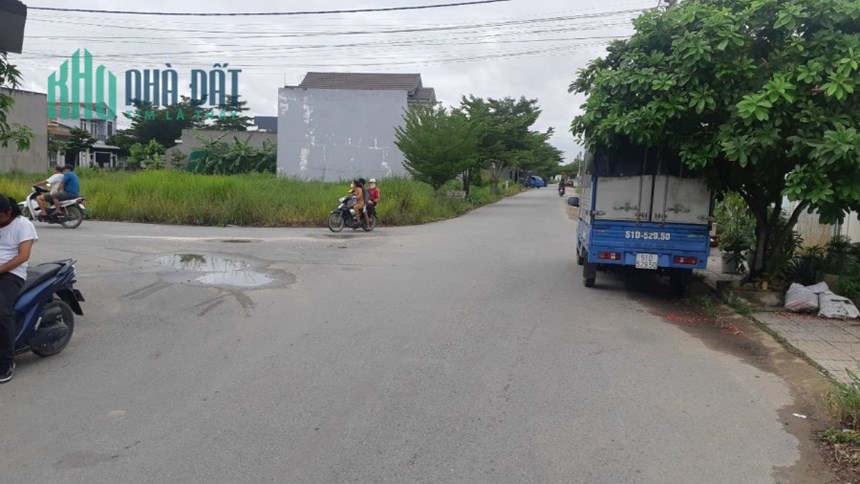 Đất khu Đô thị làng sen, Tỉnh LỘ 10, 790 triệu, sổ hông riêng