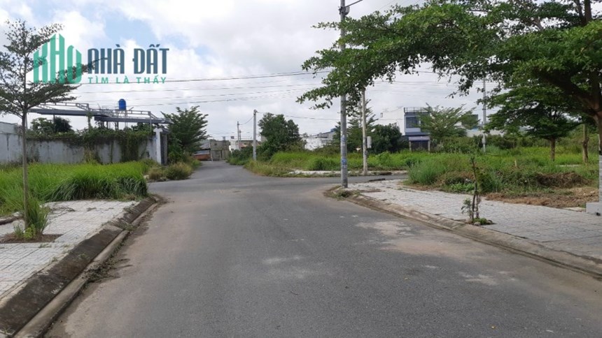 Đất khu Đô thị làng sen, Tỉnh LỘ 10, 790 triệu, sổ hông riêng