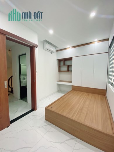 BAY NHANH - BÁN NHÀ LA KHÊ, HÀ ĐÔNG - 38M2 - 5 TẦNG - 5 NGỦ -  ÔTÔ ĐỖ CỔNG - HƠN 3 TỶ