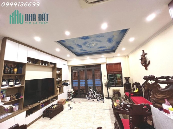 TRUNG TAM QUẬN - NHÀ MỚI KOONG - Ở LUÔN - HIẾM NHÀ BÁN
