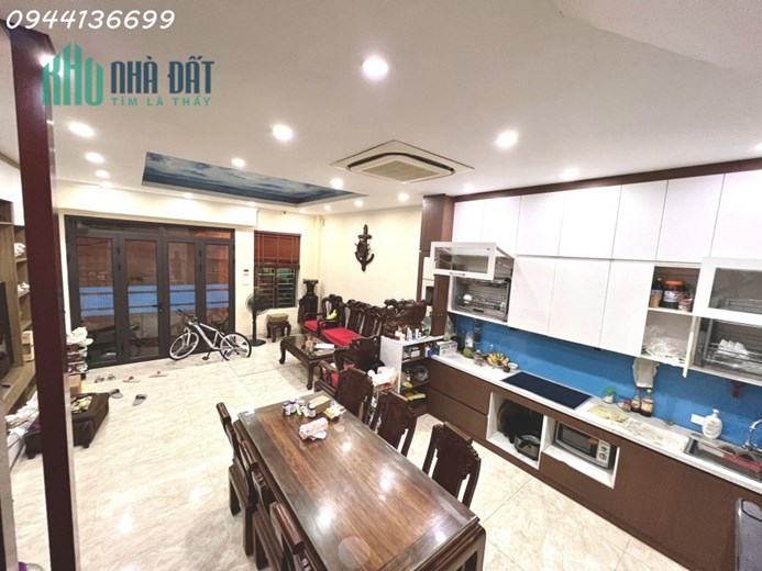 TRUNG TAM QUẬN - NHÀ MỚI KOONG - Ở LUÔN - HIẾM NHÀ BÁN